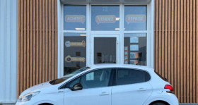 Peugeot 208 occasion 2015 mise en vente à CHOLET par le garage EWIGO CHOLET - photo n°1