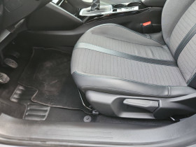 Peugeot 208 208 PureTech 100 S&S BVM6 Allure 5p  occasion � Lescure-d'Albigeois - photo n�13