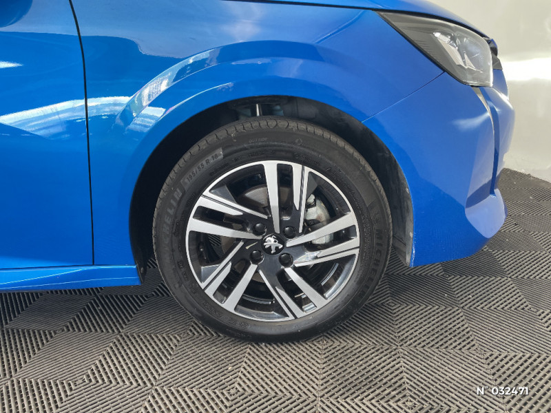 Peugeot 208 208 PureTech 100 S&S EAT8 Allure Pack 2023 - photo n°8 Peugeot 208 208 PureTech 100 S&S EAT8 Allure Pack  occasion à Seynod - photo n°8
