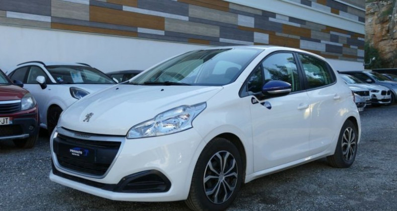 Peugeot 208 68 Ch LIKE BVM5
