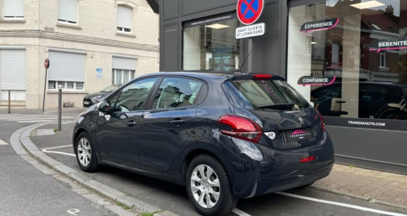 Peugeot 208 68ch Like / FAIBLE KILOMETRAGE / REGULATEUR 2019 - photo n°5 Peugeot 208 68ch Like / FAIBLE KILOMETRAGE / REGULATEUR  occasion à Cambrai - photo n°5
