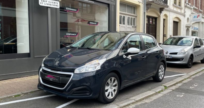 Peugeot 208 68ch Like / FAIBLE KILOMETRAGE / REGULATEUR 2019 - photo n°3 Peugeot 208 68ch Like / FAIBLE KILOMETRAGE / REGULATEUR  occasion à Cambrai - photo n°3