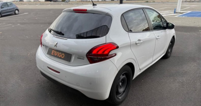 Peugeot 208 80CH URBAN SOUL DISTRIBUTION FAITE 2015 - photo n°2 Peugeot 208 80CH URBAN SOUL DISTRIBUTION FAITE  occasion à Valence - photo n°2