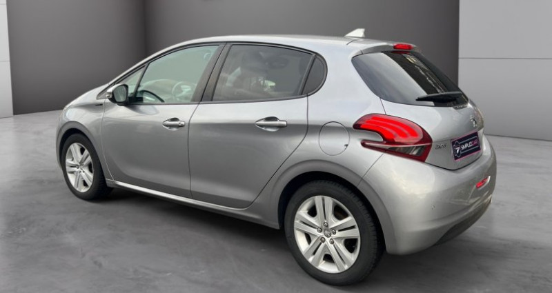 Peugeot 208 82ch SS BVM5 Signature 2019 - photo n°6 Peugeot 208 82ch SS BVM5 Signature  occasion à LA MADELEINE - photo n°6