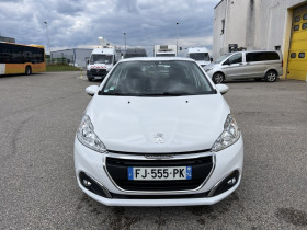 Peugeot 208 Affaire Premium Pack 1.5 102 ch  occasion  Gires - photo n8