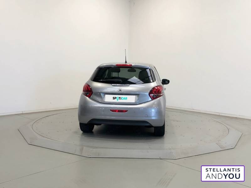 Peugeot 208 BlueHDi 100ch S&S BVM5 Signature  occasion à  VENISSIEUX - photo n°4