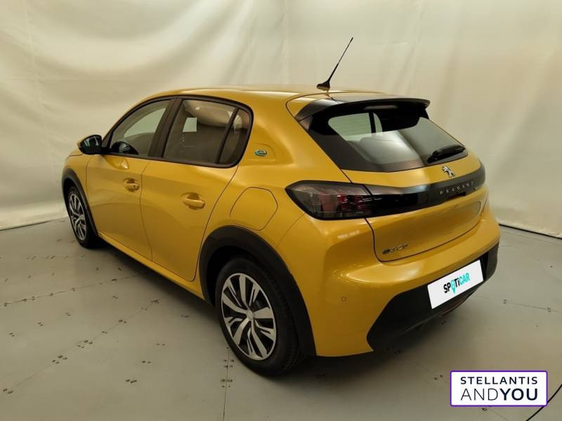 Peugeot 208 Electrique 50 kWh 136ch Active Business  occasion  VAULX EN VELIN - photo n3