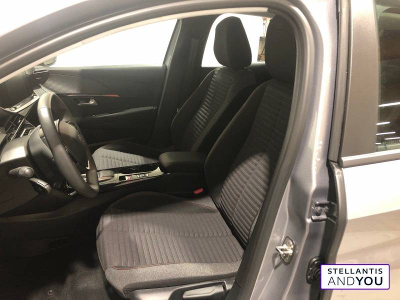 Peugeot 208 Electrique 50 kWh 136ch Active Pack  occasion  CESSON-SEVIGNE - photo n10