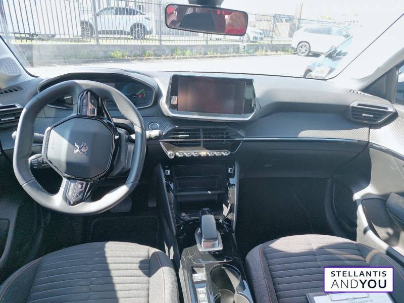 Peugeot 208 Electrique 50 kWh 136ch Active  occasion  RONCQ - photo n2