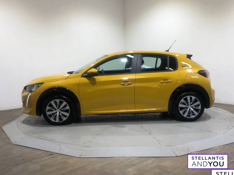 Peugeot 208 Electrique 50 kWh 136ch Active  occasion   RENNES - photo n2