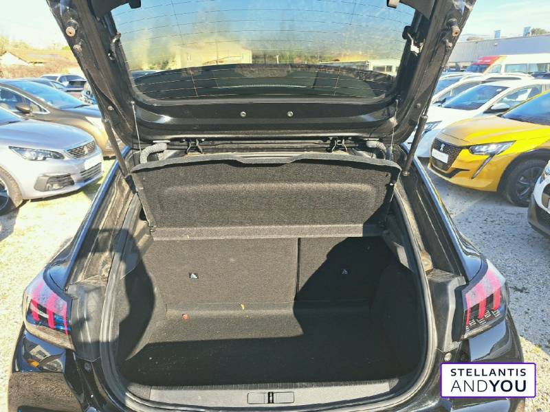 Peugeot 208 Electrique 50 kWh 136ch Allure  occasion  AUBAGNE - photo n5