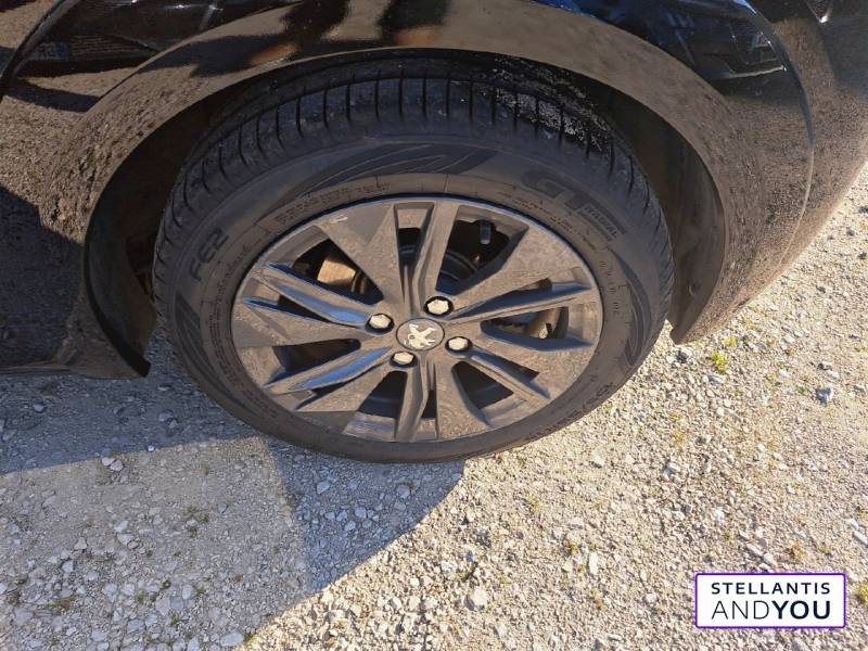 Peugeot 208 Electrique 50 kWh 136ch Allure  occasion  AUBAGNE - photo n9