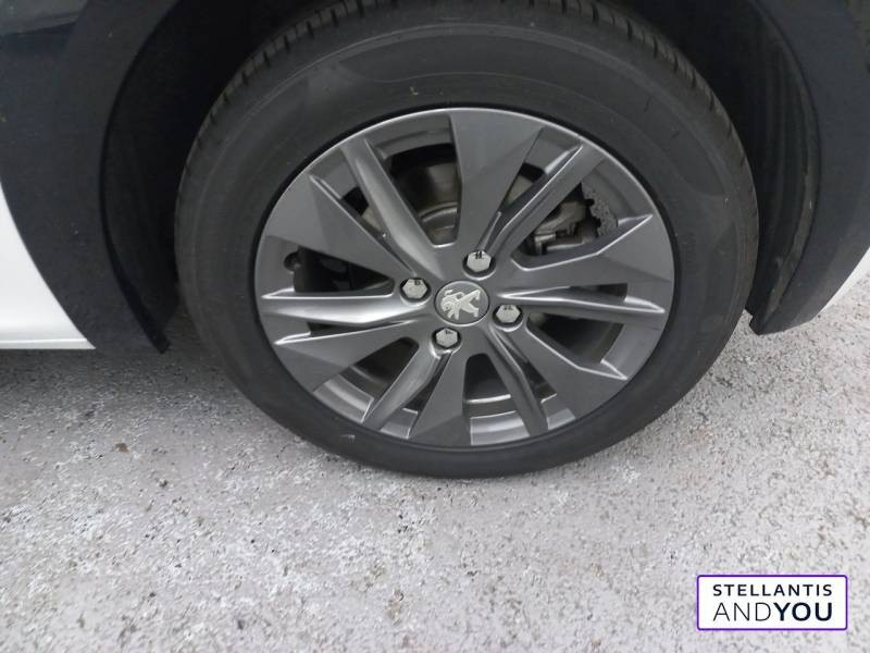 Peugeot 208 Electrique 50 kWh 136ch Style  occasion  RILLIEUX LA PAPE - photo n6