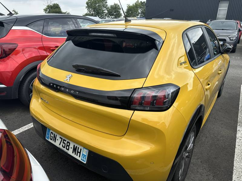 Peugeot 208 Electrique 50 kWh 136ch Style  occasion  ORVAULT - photo n6