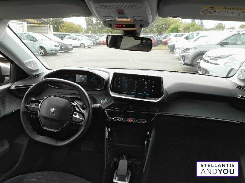 Peugeot 208 Electrique 50 kWh 136ch Style  occasion  VILLENEUVE D'ASCQ - photo n2