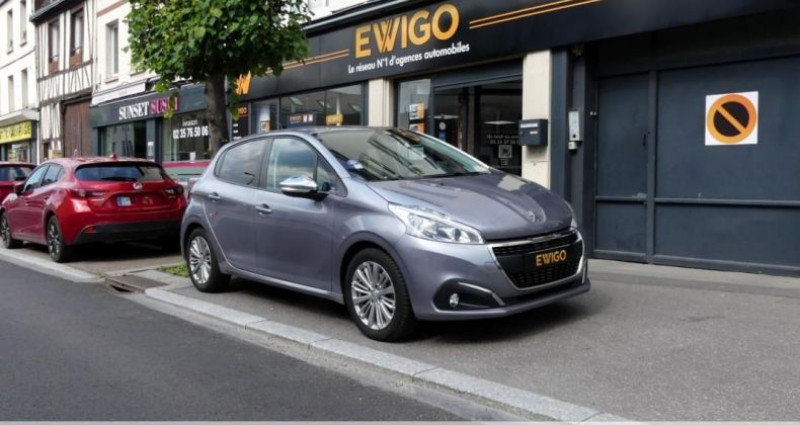 Peugeot 208 GENERATION-I 1.2 82 ALLURE START-STOP CA