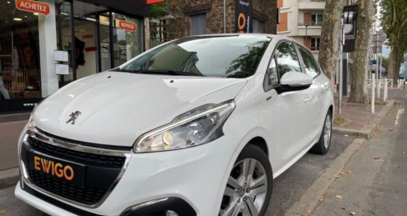 Peugeot 208 GENERATION-I 1.2 PURETECH 80 ACTIVE BUSI