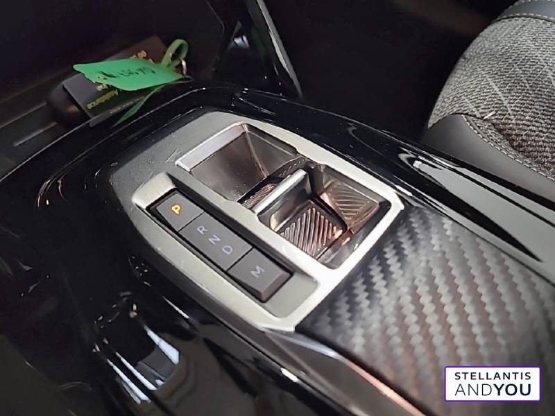 Peugeot 208 Hybrid 100 e-DCS6 Allure  occasion  NANTERRE - photo n9