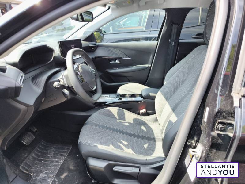 Peugeot 208 Hybrid 100 e-DCS6 Allure  occasion  PARIS - photo n10