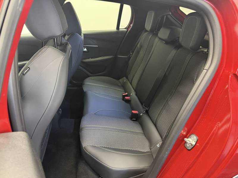 Peugeot 208 Hybrid 100 e-DCS6 GT 2025 - photo n°12 Peugeot 208 Hybrid 100 e-DCS6 GT  occasion à Biscarrosse - photo n°12