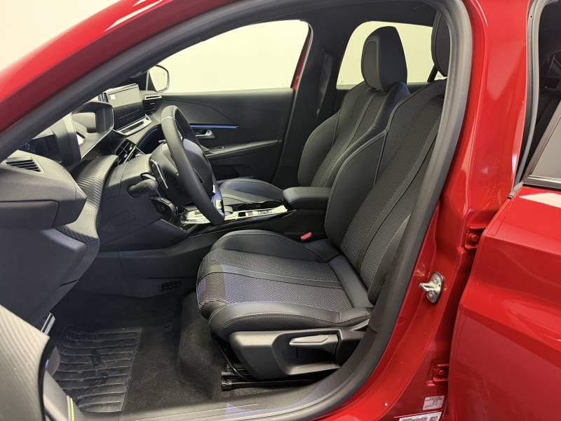 Peugeot 208 Hybrid 100 e-DCS6 GT 2025 - photo n°11 Peugeot 208 Hybrid 100 e-DCS6 GT  occasion à Biscarrosse - photo n°11