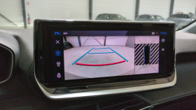 Peugeot 208 Hybrid 110 e-dcs6 allure + angles morts + navi  occasion  Ganges - photo n17