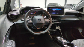 Peugeot 208 Hybrid 110 e-dcs6 allure + angles morts + navi  occasion  Ganges - photo n8