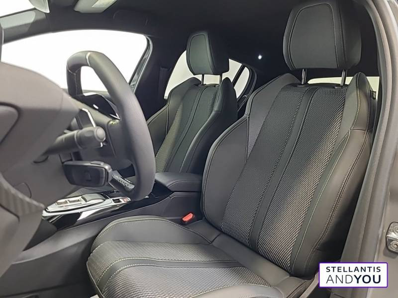 Peugeot 208 Hybrid 110 e-DCS6 GT 2025 - photo n°10 Peugeot 208 Hybrid 110 e-DCS6 GT  occasion à REZE - photo n°10