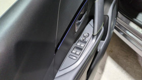 Peugeot 208 Hybrid 136 bva e-dcs6 gt + navi + pack vision + toit pano  occasion � Ganges - photo n�10