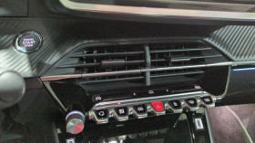 Peugeot 208 Hybrid 136 bva e-dcs6 gt + navi + pack vision + toit pano  occasion � Ganges - photo n�18