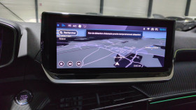 Peugeot 208 Hybrid 136 bva e-dcs6 gt + navi + pack vision + toit pano  occasion � Ganges - photo n�15