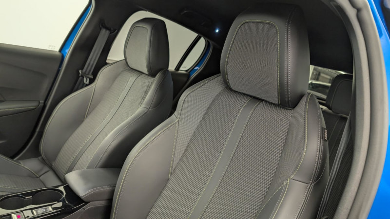 Peugeot 208 Hybrid 136 e-DCS6 GT 2024 - photo n°16 Peugeot 208 Hybrid 136 e-DCS6 GT  occasion à SAINT-GREGOIRE - photo n°16