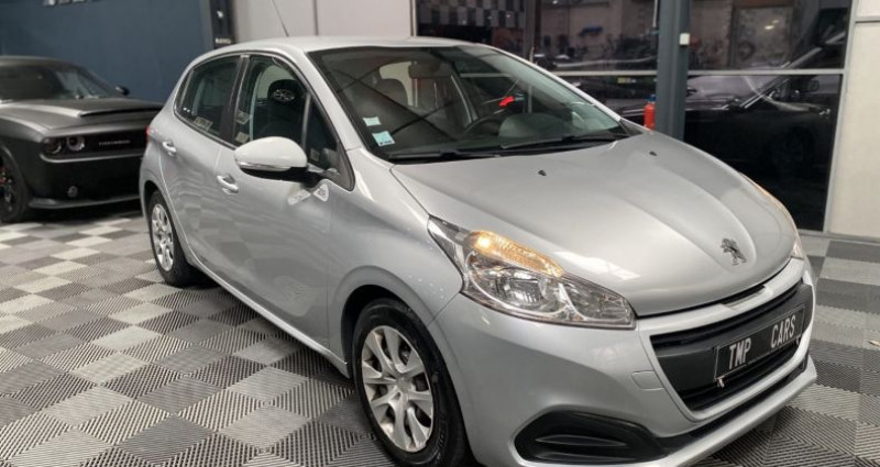 Peugeot 208 I 1.2 VTi 68 / PureTech 68 68cv