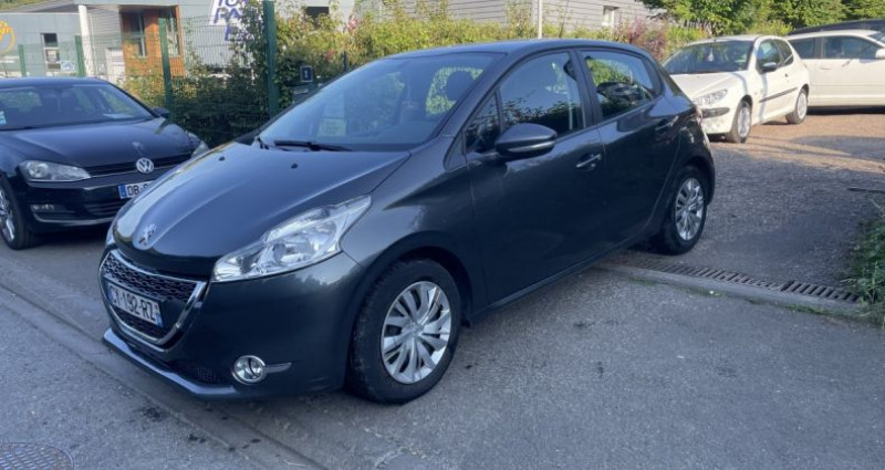 Peugeot 208 I 1.2 VTI 82 1199cm3 82cv