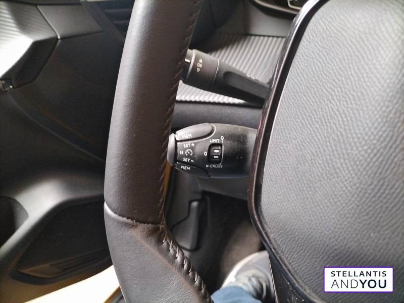 Peugeot 208 PureTech 100 S&S BVM6 Active Pack  occasion  FONTENAY SOUS BOIS - photo n10