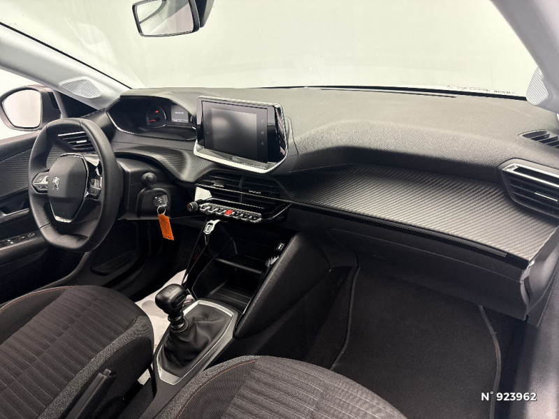 Peugeot 208 PURETECH 100 S&S BVM6 ACTIVE PACK 2022 - photo n°10 Peugeot 208 PURETECH 100 S&S BVM6 ACTIVE PACK  occasion à Cesson - photo n°10