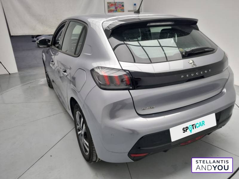 Peugeot 208 PureTech 100 S&S BVM6 Allure  occasion  MARSEILLE CEDEX 8 - photo n10