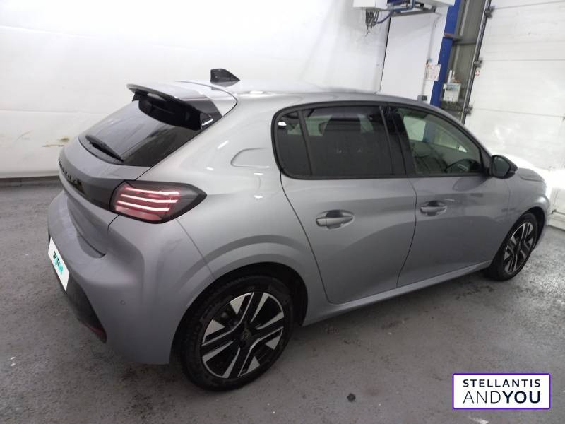 Peugeot 208 PureTech 100 S&S BVM6 Allure  occasion   VENISSIEUX - photo n3