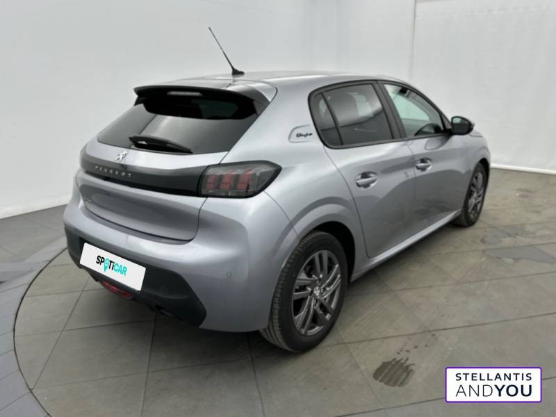 Peugeot 208 PureTech 100 S&S BVM6 Style  occasion à MALAKOFF - photo n°5