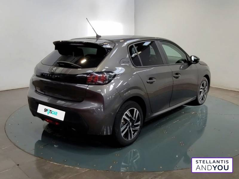 Peugeot 208 PureTech 100 S&S EAT8 Style  occasion à ORVAULT - photo n°5