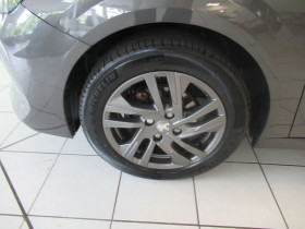 Peugeot 208 PureTech 75  BVM  occasion  Beaupuy - photo n5