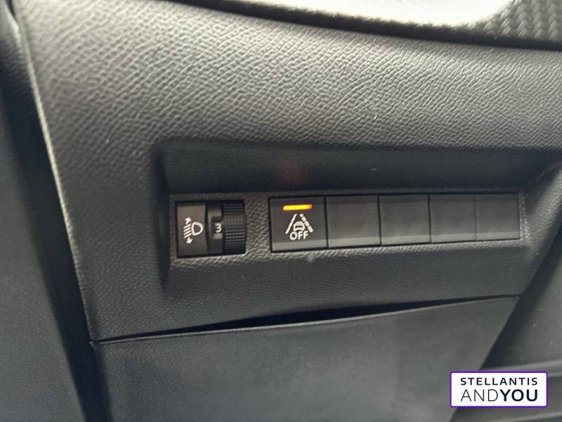 Peugeot 208 PureTech 75 S&S BVM5 Active  occasion  AULNAY - photo n9