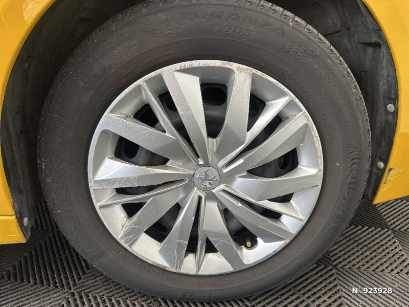 Peugeot 208 PURETECH 75 S&S BVM5 LIKE 2021 - photo n°8 Peugeot 208 PURETECH 75 S&S BVM5 LIKE  occasion à Cesson - photo n°8