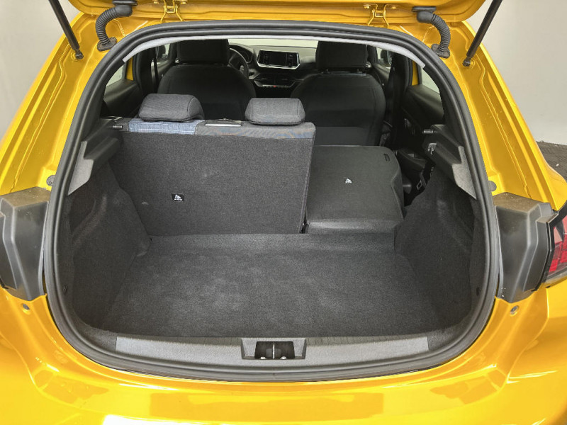 Peugeot 208 PURETECH 75 S&S BVM5 LIKE 2021 - photo n°15 Peugeot 208 PURETECH 75 S&S BVM5 LIKE  occasion à Cesson - photo n°15