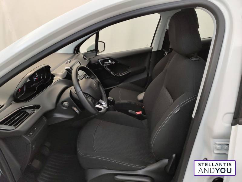 Peugeot 208 PureTech 82ch S&S BVM5 Active Business  occasion   VENISSIEUX - photo n10