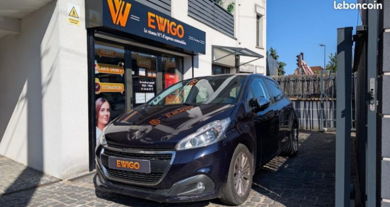 Peugeot 208 PureTech 82ch SS BVM5 Signature Distribu
