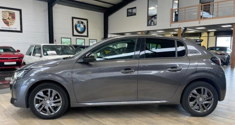 Peugeot 208 STYLE 1.2 100CV EAT8 / 2022 2022 - photo n°4 Peugeot 208 STYLE 1.2 100CV EAT8 / 2022  occasion à Saint Denis En Val - photo n°4