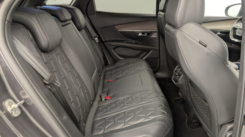 Peugeot 3008 HYbrid4 Hybrid4 300 e-EAT8 GT Pack 2022 - photo n°10 Peugeot 3008 HYbrid4 Hybrid4 300 e-EAT8 GT Pack  occasion à SAINT-GREGOIRE - photo n°10