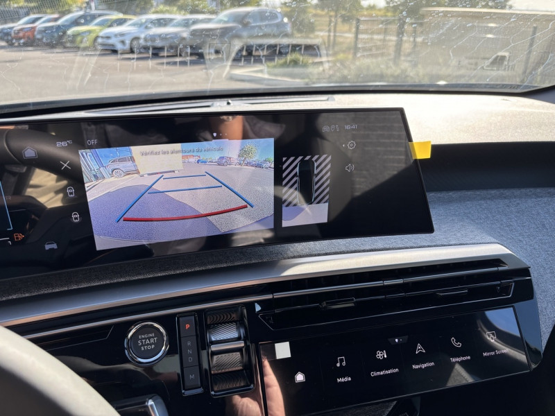 Peugeot 3008 1.2 HYBRID 145CH ALLURE E-DCS6 2025 - photo n°18 Peugeot 3008 1.2 HYBRID 145CH ALLURE E-DCS6  occasion à Albi - photo n°18