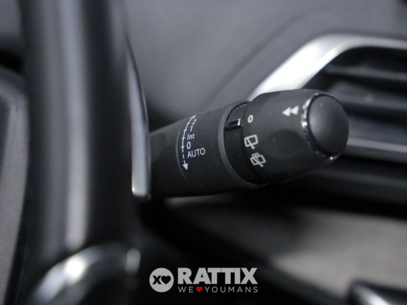 Peugeot 3008 1.2 Hybrid 48V 136CV GT e-DCS6 2024 - photo n°14 Peugeot 3008 1.2 Hybrid 48V 136CV GT e-DCS6  occasion à L'Union - photo n°14